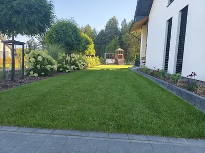 ZIELEŃ I DREWNO OGRODNIK BIAŁYSTOK NAWADNIANIE ZAKLADANIE PIELEGNACJA PROJEKTOWANIE OGRODU